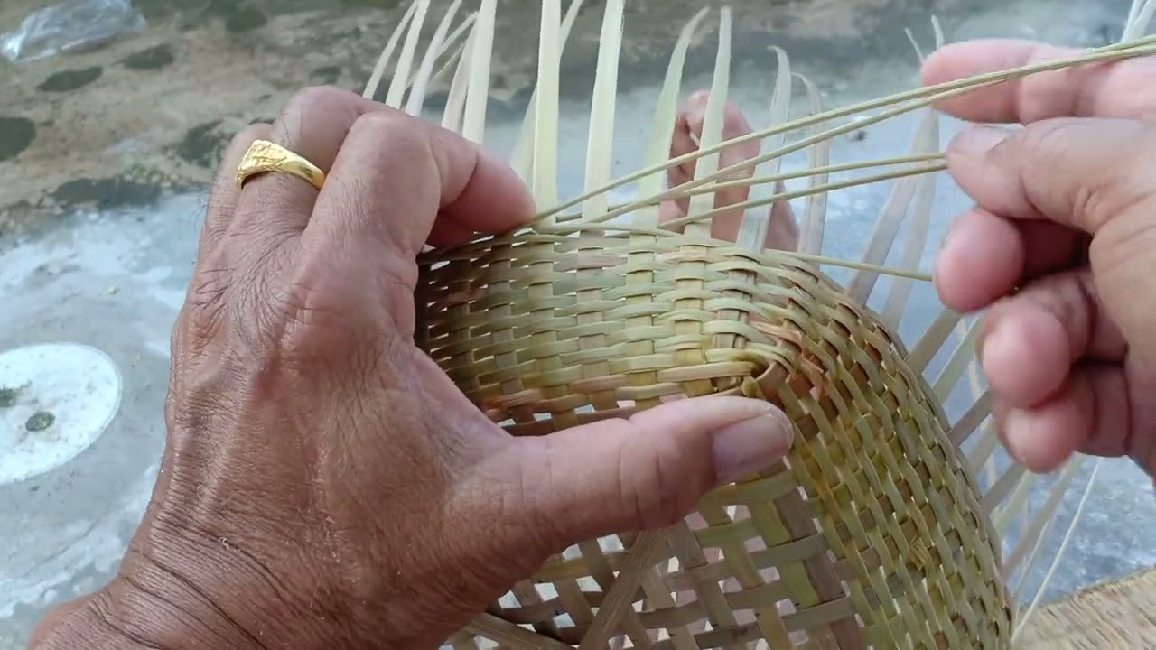 พาเบิ่งตอนเสียบตอกปอกห้า