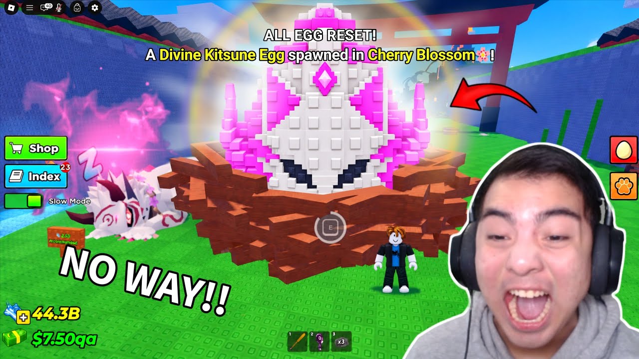 I Found My FIRST BIGGEST DIVINE KITSUNE EGG in Steal An Egg..! ☠️