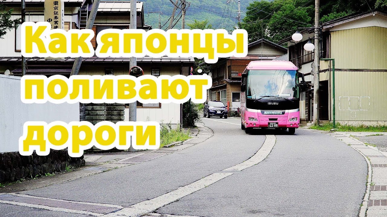Машина сама паркуется