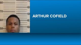 Georgia man convicted in multi-million dollar prison fraud case escapes federal prison camp