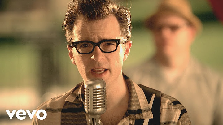 Weezer - (If You're Wondering If I Want You To) I Want You To (Official Music Video)