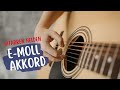 Gitarre lernen für Kinder - Anfänger -  Einfach  - Erste Akkorde E Moll -  www.emusika-shop.com