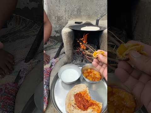 देसी खाना 😊#food #youtubeshorts #villageshivani #cooking #rajasthan #villagelife #desifood