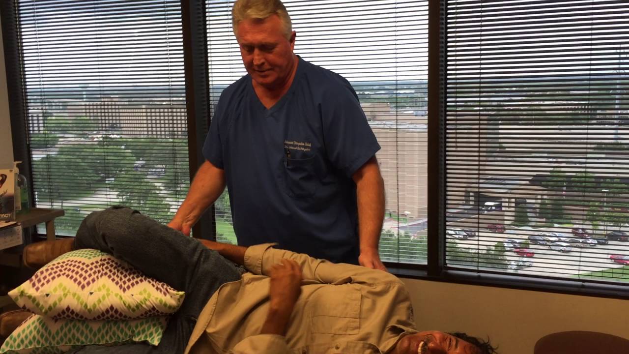 Houston Chiropractor Dr Gregory Johnson Performs Palmer Toggle Recoil
