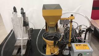 Celebrity DTI Dual Screwdriver System with Vacuum Pick-Up Feature Wealth