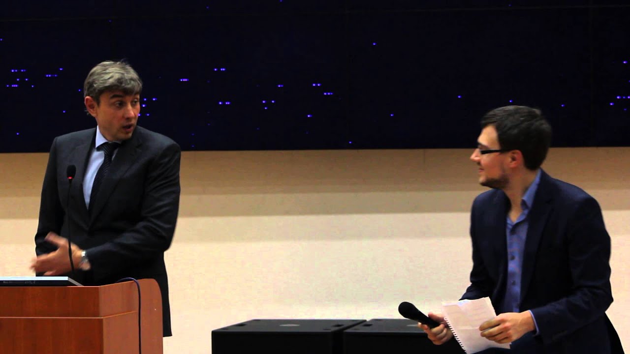 Генеральный директор сети Магнит Сергей Галицкий на МФК МГУ 20 11 13 ...