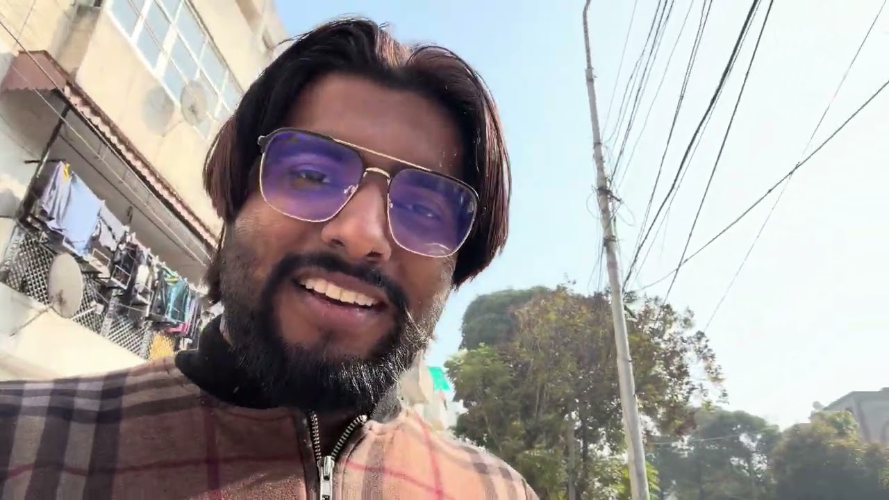 Aaj mujhe doctor ke pas jan pda😔