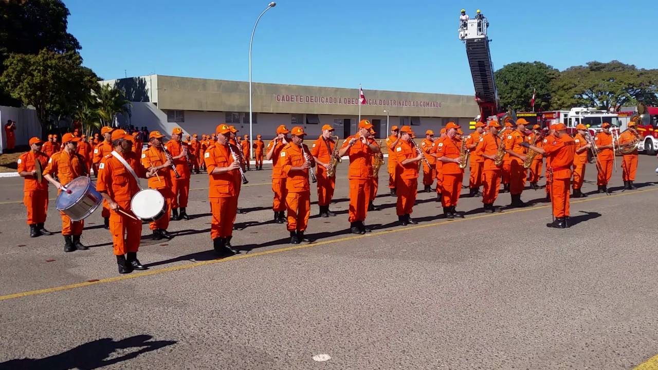 Dobrado Governador de Brasília - song and lyrics by Banda CBMDF