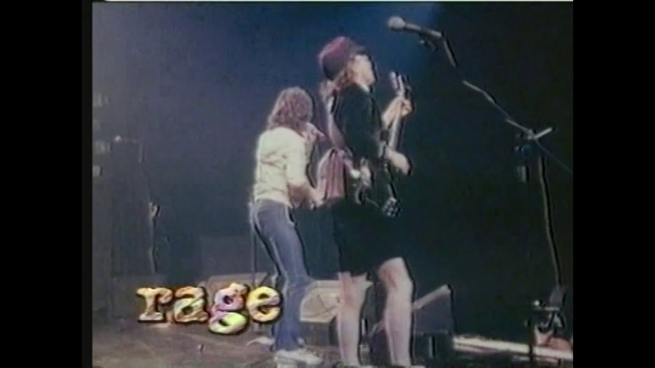 AC/DC LIVE - GLASGOW, SCOTLAND [VIDEO CONCERT] APRIL 30TH 1978 - RAGE ...