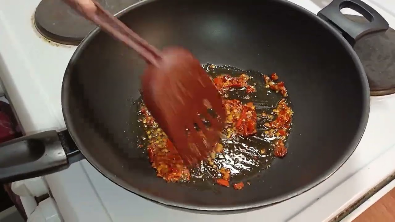 Ihan tavallinen arkiruoka Thaimaan tyyliin