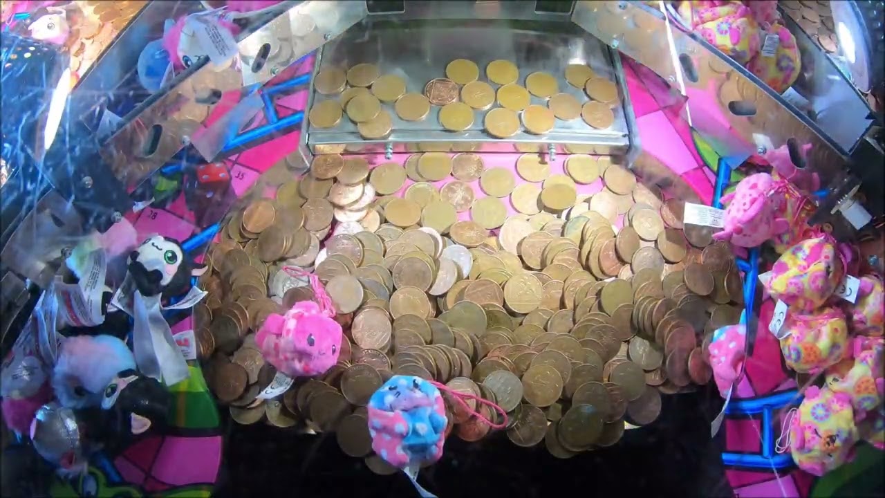 Snakes & Ladders 2p Coin Pusher Winning 2 Pikmi Pops! Ryde, Isle Of