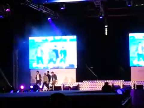 2012.10.21 ULALA SESSION (1)
