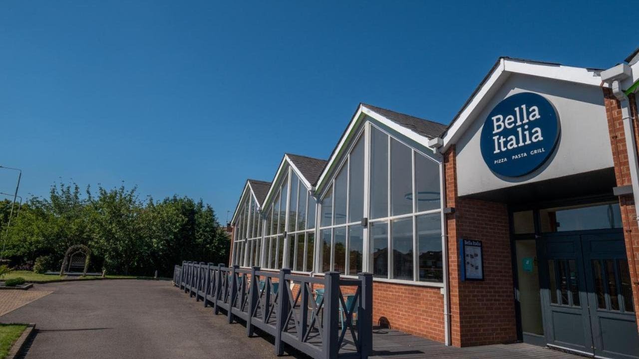 Holiday Inn Leicester Wigston, an IHG Hotel, Leicester, United Kingdom YouTube