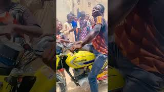 Este Chico Ha Creado Música Con Su Moto 😲