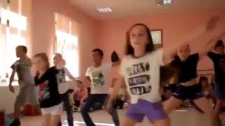 اجمل رقص على اغنية ديسبا سيتوا روووووووعه