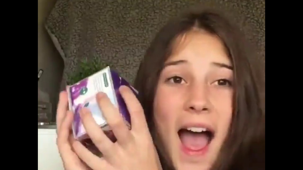 THIS GLITTER FACE MASK Give Me Surprise - SWAN STAR