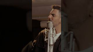 ΑΞΙΖΕ (medley) για σένα τα τινάζω όλα στον αέρα… #stavroskontantinou #nikoskarvelas #cover #loveit