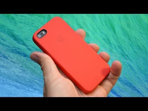 Apple iPhone 5s Leather Case (Product RED) - YouTube
