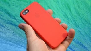 Dag ruilen Bedachtzaam Apple iPhone 5s Leather Case (Product RED) - YouTube