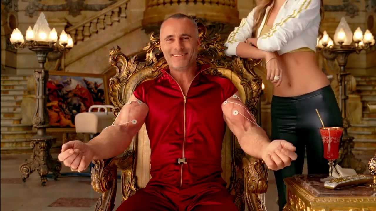 Креативная реклама DirecTV Im Epic Win (Forbes 2011)