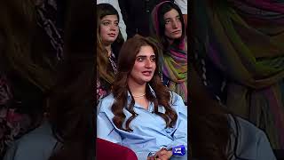 Pakistan ki Maroof Adakara ki Shandar Entry #shorts #mazakraat #imranashraf #ghazalajaved