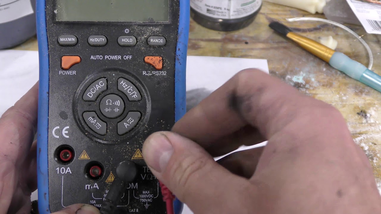 Testing graphite powder for conductivity YouTube