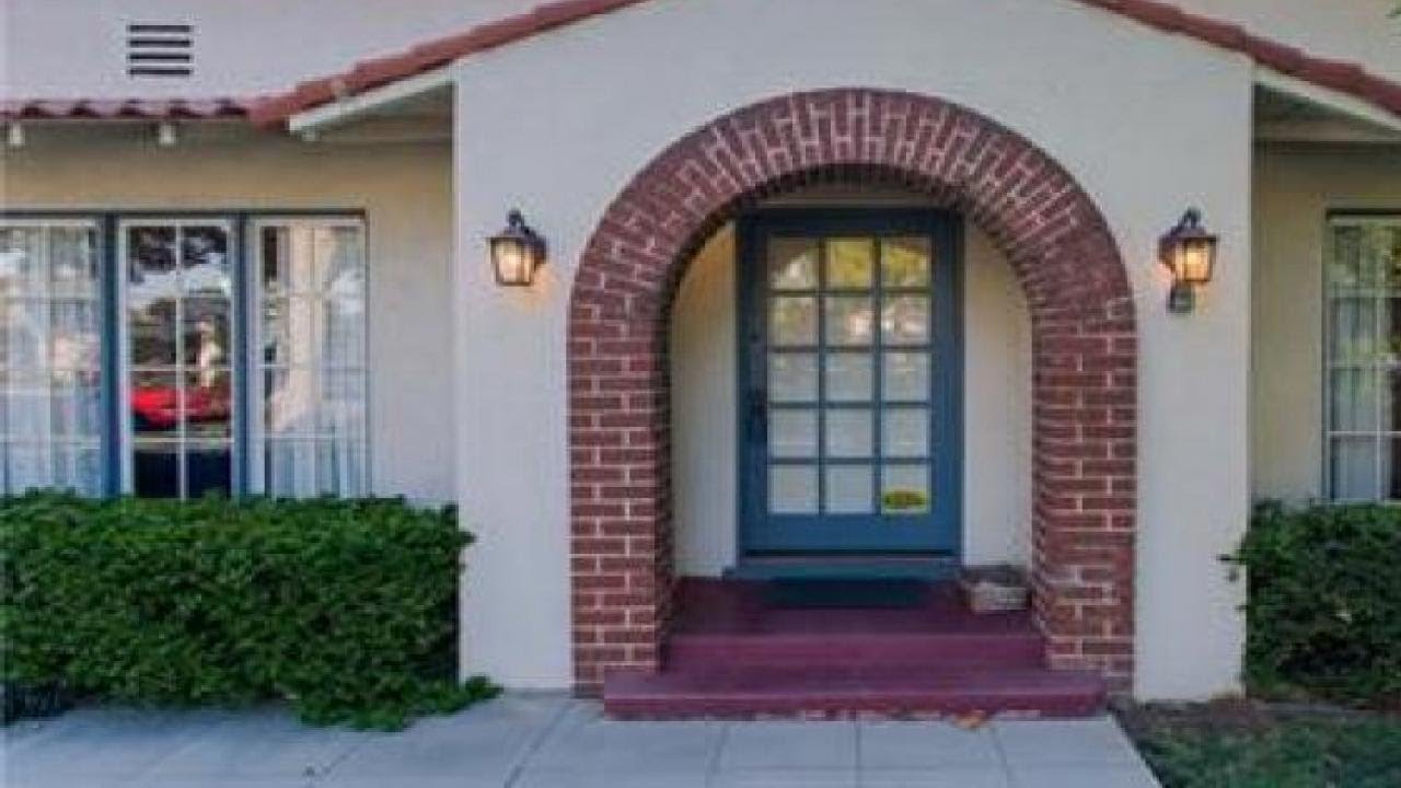 325 Marwood Ave., Fullerton, CA Presented by Daniel Wassink.