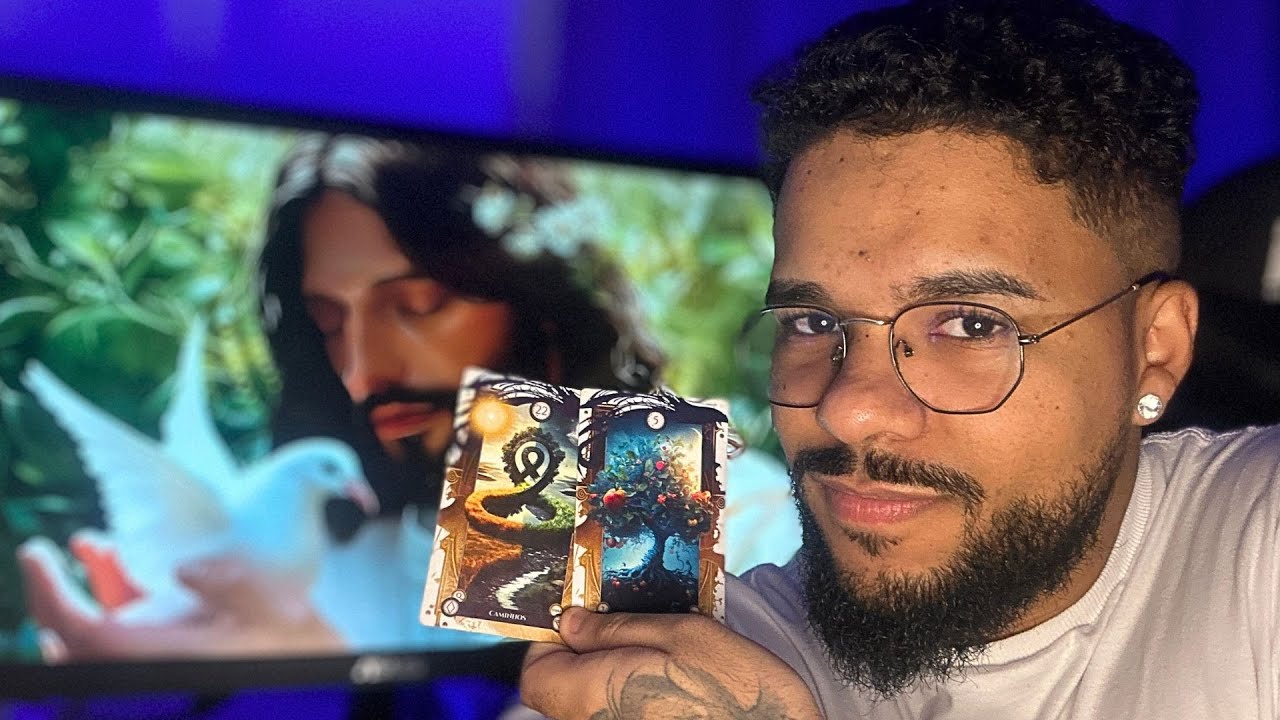 PENSE EM ALGUÉM! E EU REVELO TUDO QUE ELE(A) PENSA SOBRE VOCÊ! TAROT ELE HOJE