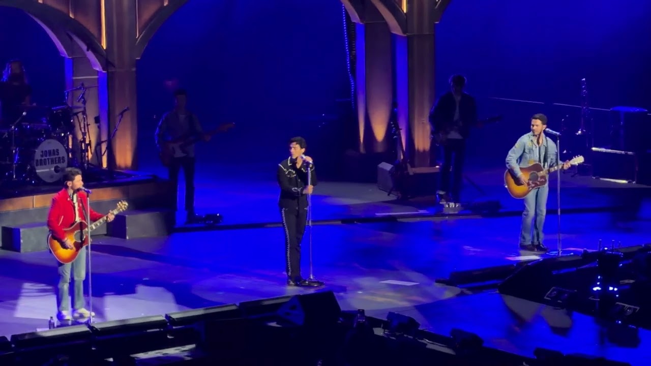 Возвращение [Jonas Brothers - тур Jonas20, Нью-Джерси, 17 ноября 2025 г.]