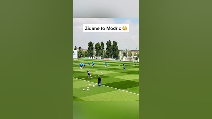 Never forget when Zinedine Zidane assisted Luka Modric (via: RealMadrid/IG) #shorts