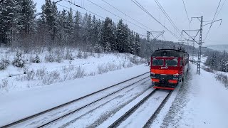 Russian trains in winter on Transsib and BAM. &quot;Square&quot; EDs and freight trains