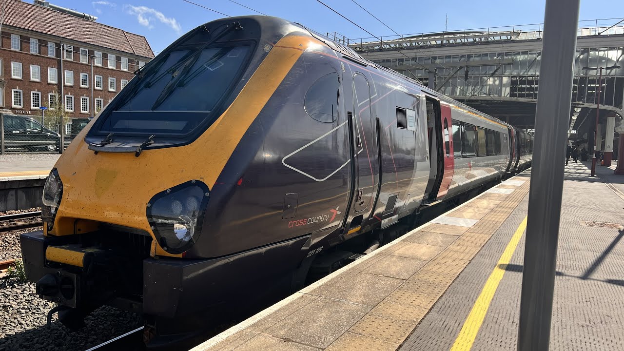 Trains at stoke on Trent railway station (diversions) 15/4/22 part 1