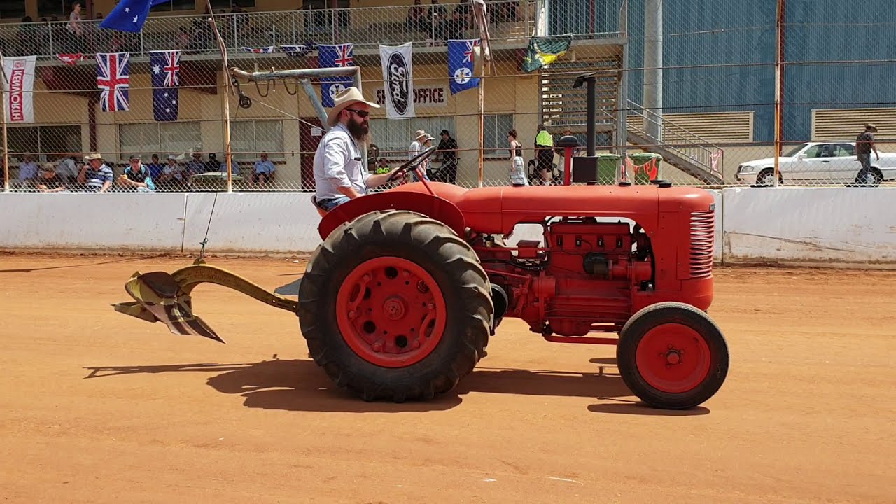 Gatton Truck & Tractor Show (Tractor Parade) 28.09.2019 YouTube