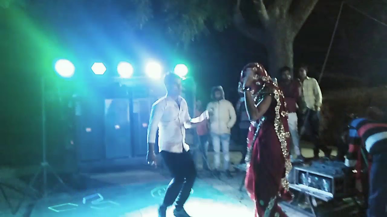 Gali me Garda udawat chali Deepak Patel and anil Patel Ka Jabar jast dance