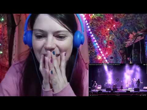 Blind Reaction! Kasey Chambers: "Lose Yourself" (Eminem Cover) LIVE