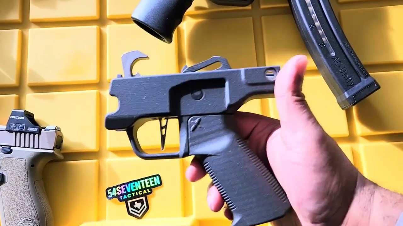 mp5kです　専用期間は5日です MP5K Super Safety Lower UNBOXING @1IfYouAintKnow - YouTube