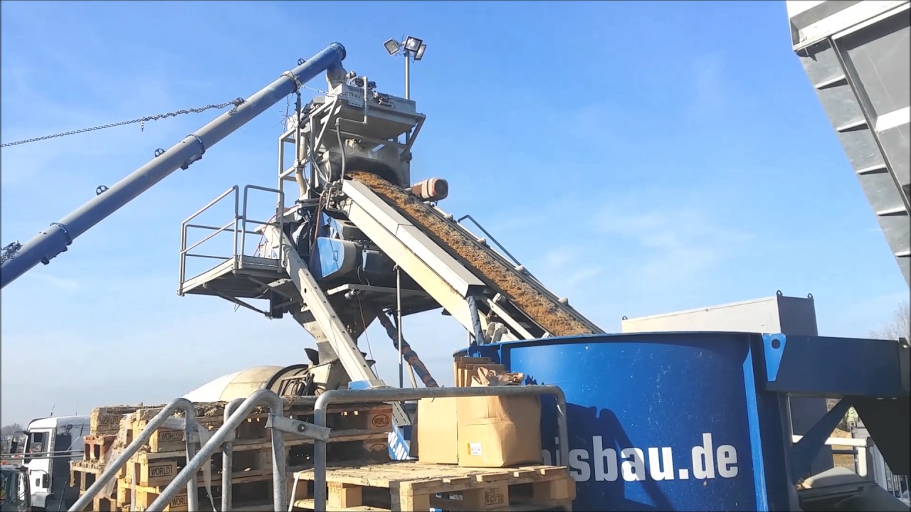 EUROMIX 60 - Centrale à béton avec système d'alimentation automatique de fibres - RheinMix Nisbau