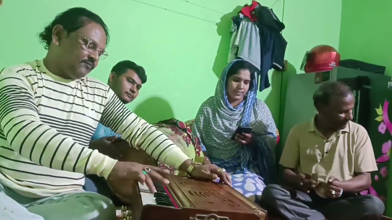 সোনা পাখির পাই