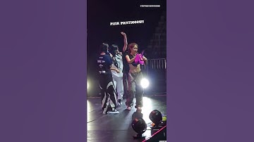 Someone threw PANTIES to #Mamamoo!!! 😭😭😭 #mycon_usa