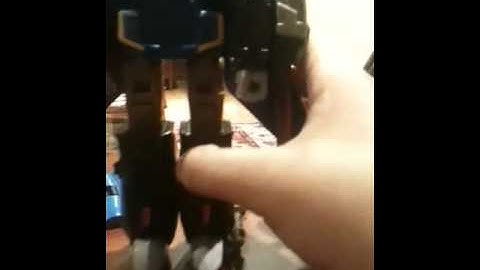 Transformers universe tread bolt