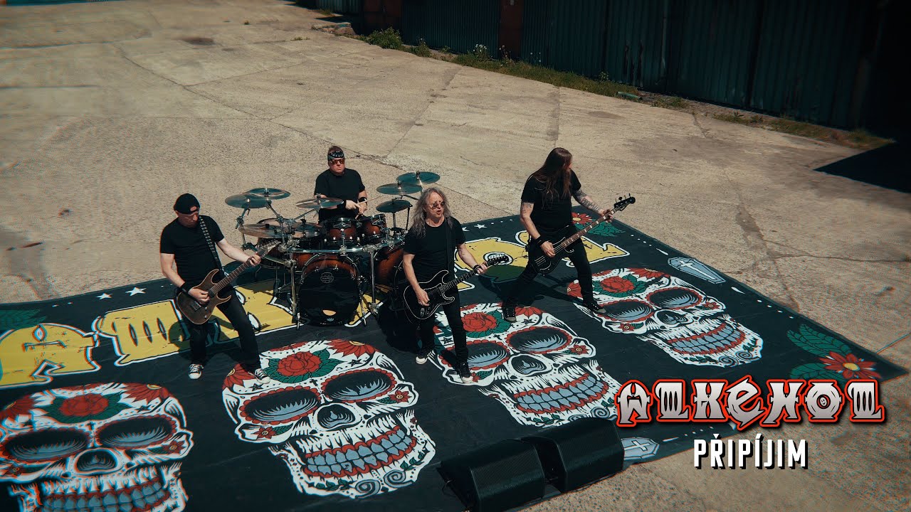 Alkehol - Připíjim (Official Video)