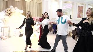 Download Lagu Sindi Yzeiri \u0026 Band-Vallja gjyshit,Teze vallen sec e ndeze , Vallja dajos / Dashnor Vaja Production MP3