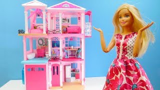 Muñeca Barbie. Casa de los sueños. Vídeos para niñas.