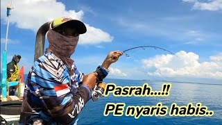 Pasrah..!! PE nyaris habis dihajar ikan ini.. #masyaallah #jigging #gianttrevally #fishingvideo