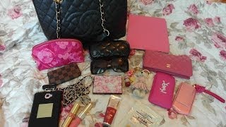 Updated: What's in my bag?♥(Chanel GST) | Angelbirdbb