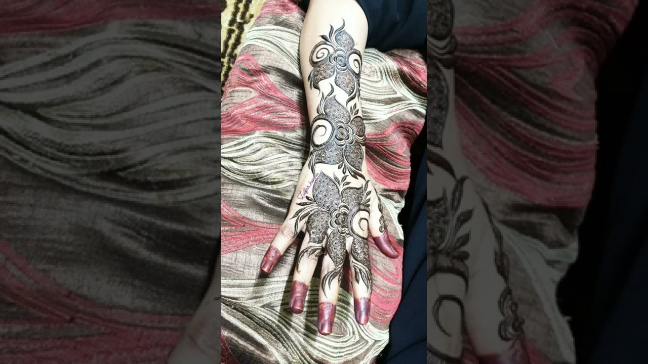 mehndi designs/very beautiful and new design/F. Nisa Style
