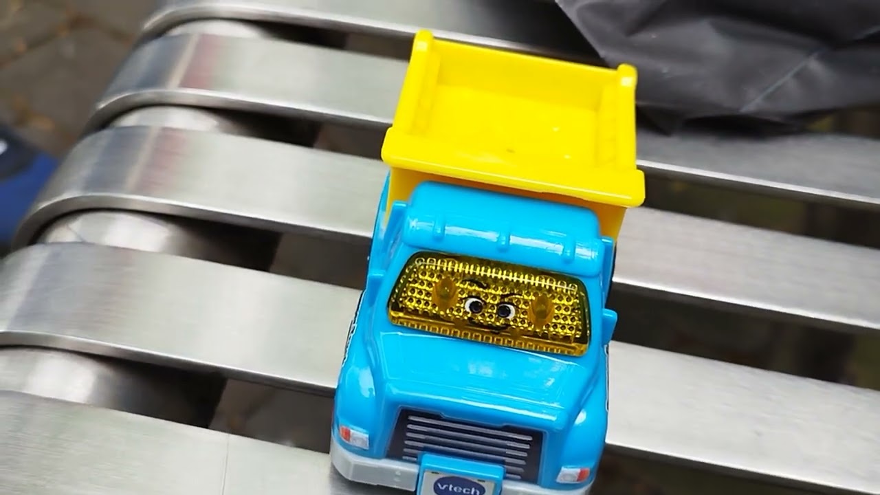 video VTech Toot-Toot Drivers Press ‘n’ Go Dumper Truck