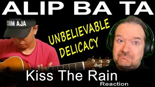 Download Lagu È Semplicemente Magico! Alip Ba Ta I Kiss The Rain (Fingerstyle) I WRITER Reaction MP3