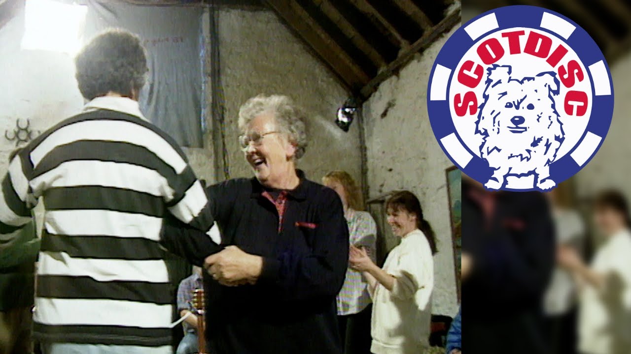 Strip The Willow – Kinlochard Ceilidh Band