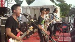 mfp (my fucking project) live at fantastic yamaha - indah pada waktunya.mp4